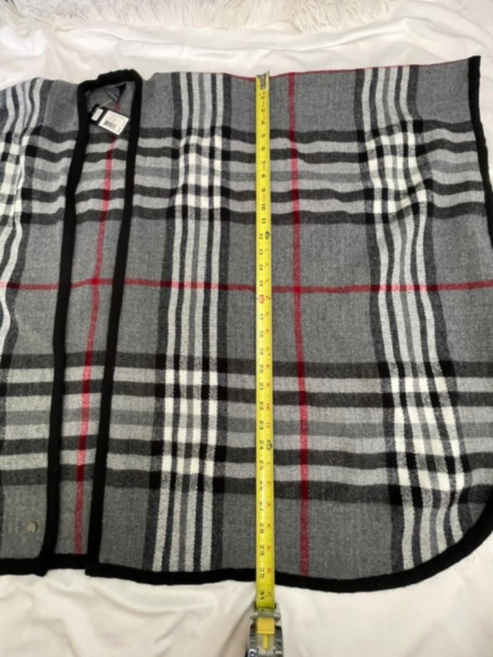 Fraas Women's Plaid Open Poncho Wrap, Gray - Picture 6 of 7